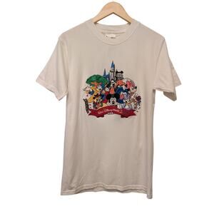 Vintage Deadstock Walt Disney World Embroidered Patch Graphic Tee Shirt White‎